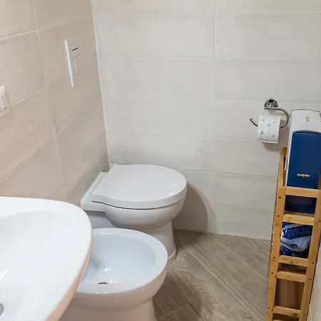 Holiday home Casa Donosa Al Centro Storico *